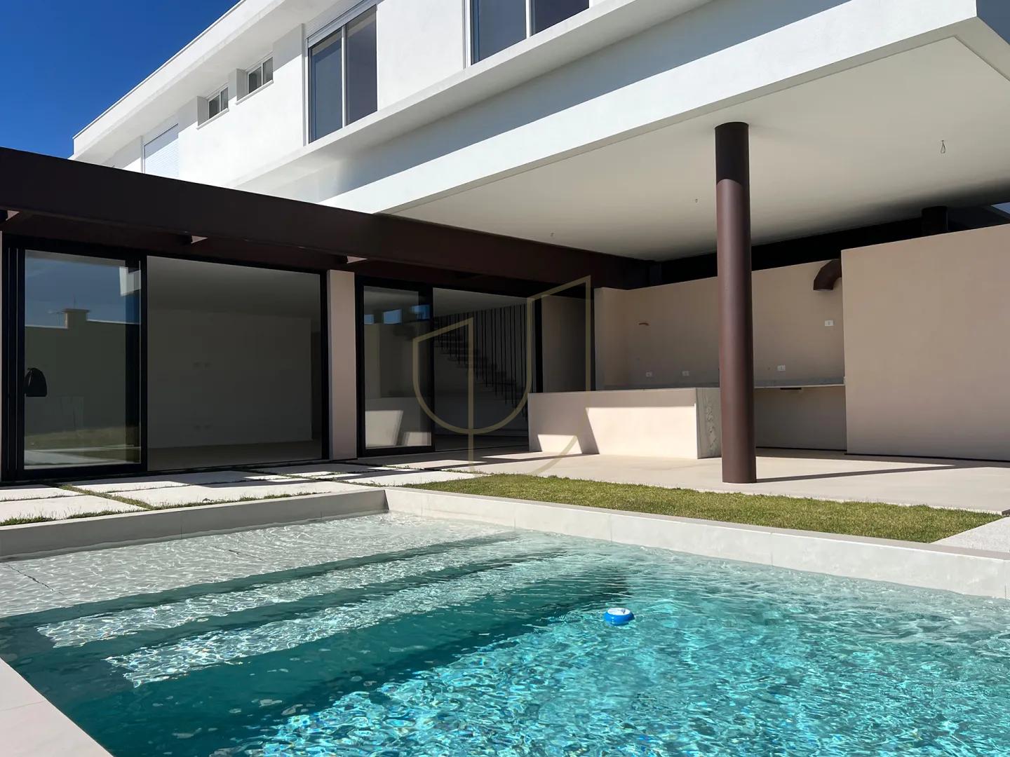 Casa com 4 Su&iacute;tes no Condom&iacute;nio Residencial M&ocirc;naco Avenida Aquarela do Brasil São José dos Campos - 