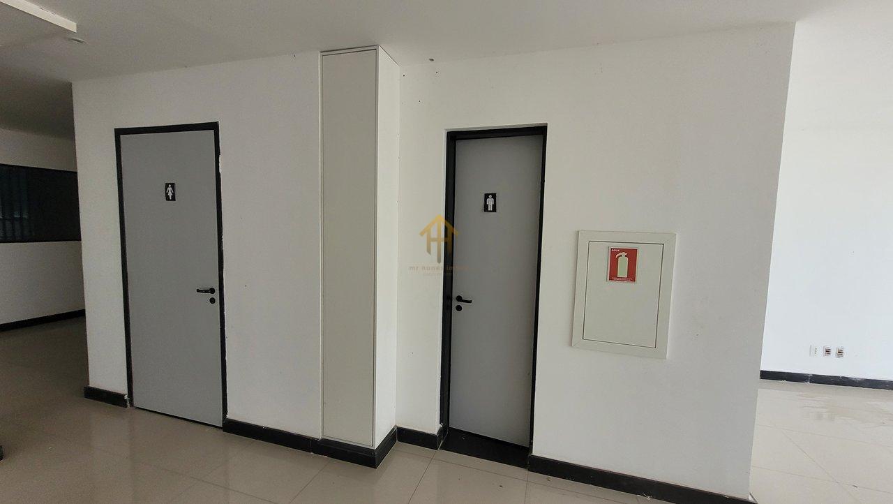Fantástica loja com 3 andares em ótima localização com 677 mts2 SCS Quadra 4 Bloco A Lote 209/217 Brasília - 