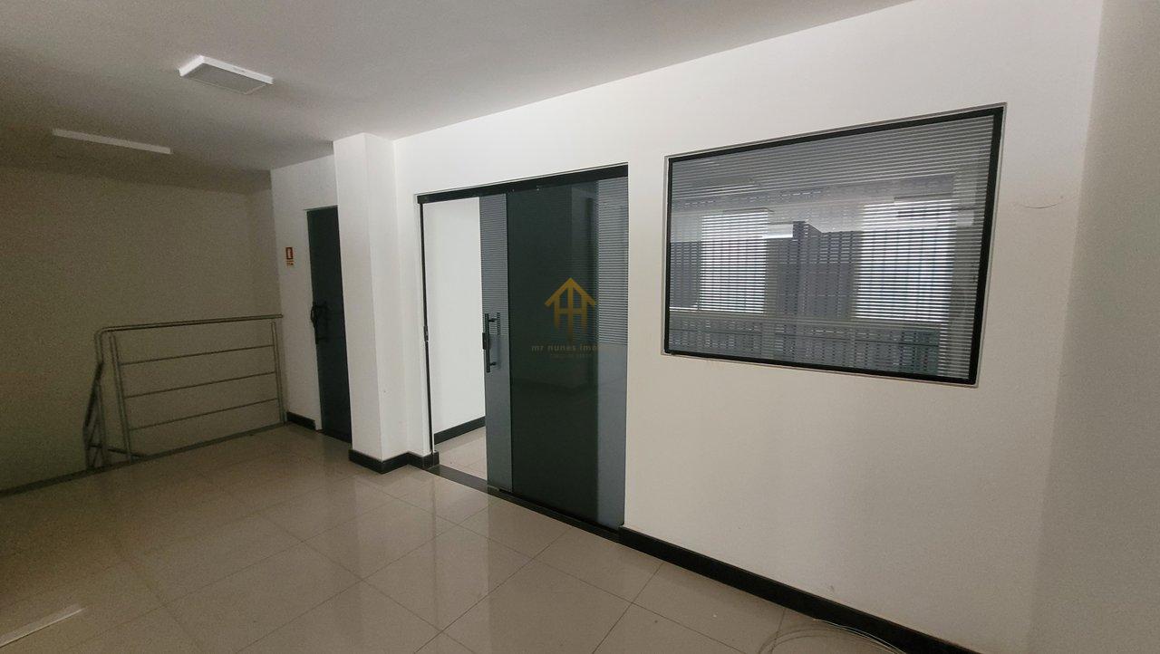 Fantástica loja com 3 andares em ótima localização com 677 mts2 SCS Quadra 4 Bloco A Lote 209/217 Brasília - 