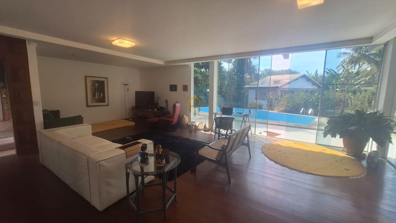 Casa Térrea dos Sonhos no Lago Norte na  SHIN QL 5 Quadra SHIN QL 5 Conjunto 3 Brasília - 