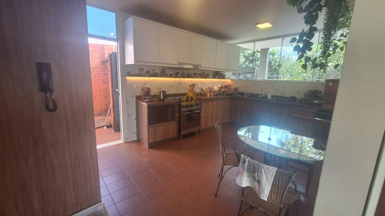 Casa Térrea dos Sonhos no Lago Norte na  SHIN QL 5 Quadra SHIN QL 5 Conjunto 3 Brasília - 