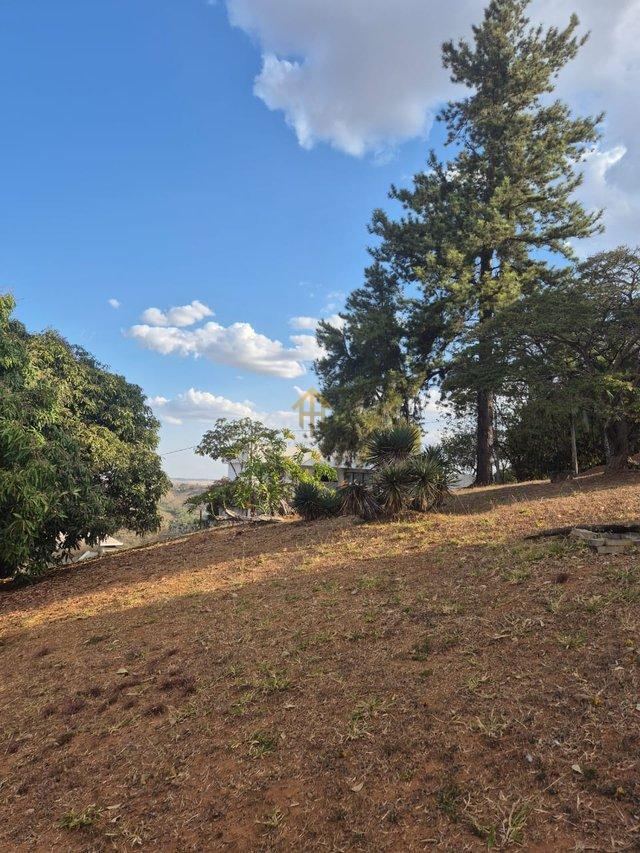 Chácara escriturada com vista deslumbrante no Jardim Botânico – Mansões Itaipu  2,21Hec Condomínio Residencial Mansões Itaipu Brasília - 