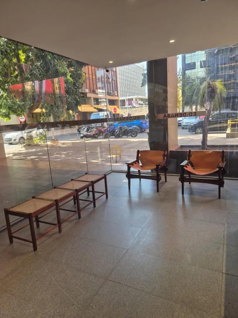Excelente oportunidade com vista para esplanada dos minist&eacute;rios e 3 vagas de garagem SCS Quadra 1 Brasília - 