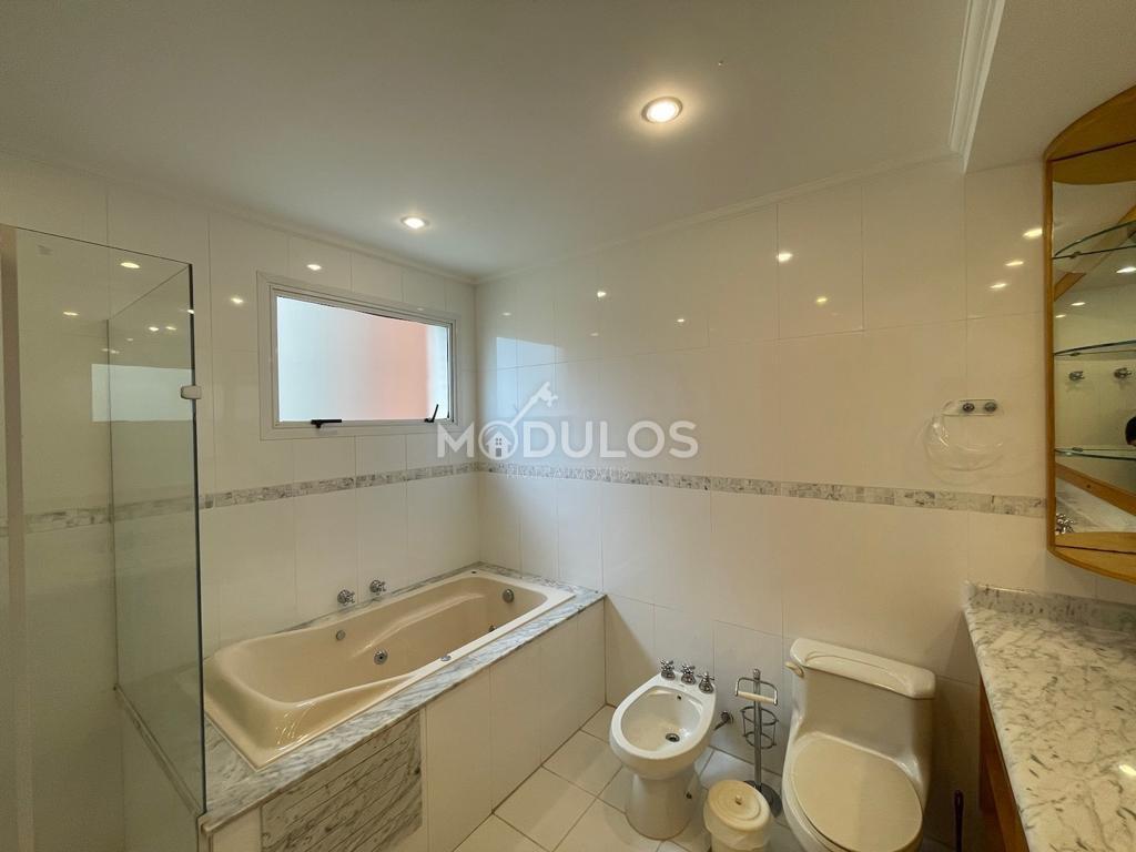 Apartamento para comprar frente mar com 5 suítes e 4 vagas por R$ 17.000.000,00 Passeio dos Galeões Bertioga - 
