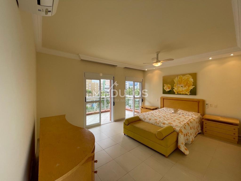 Apartamento para comprar frente mar com 5 suítes e 4 vagas por R$ 17.000.000,00 Passeio dos Galeões Bertioga - 