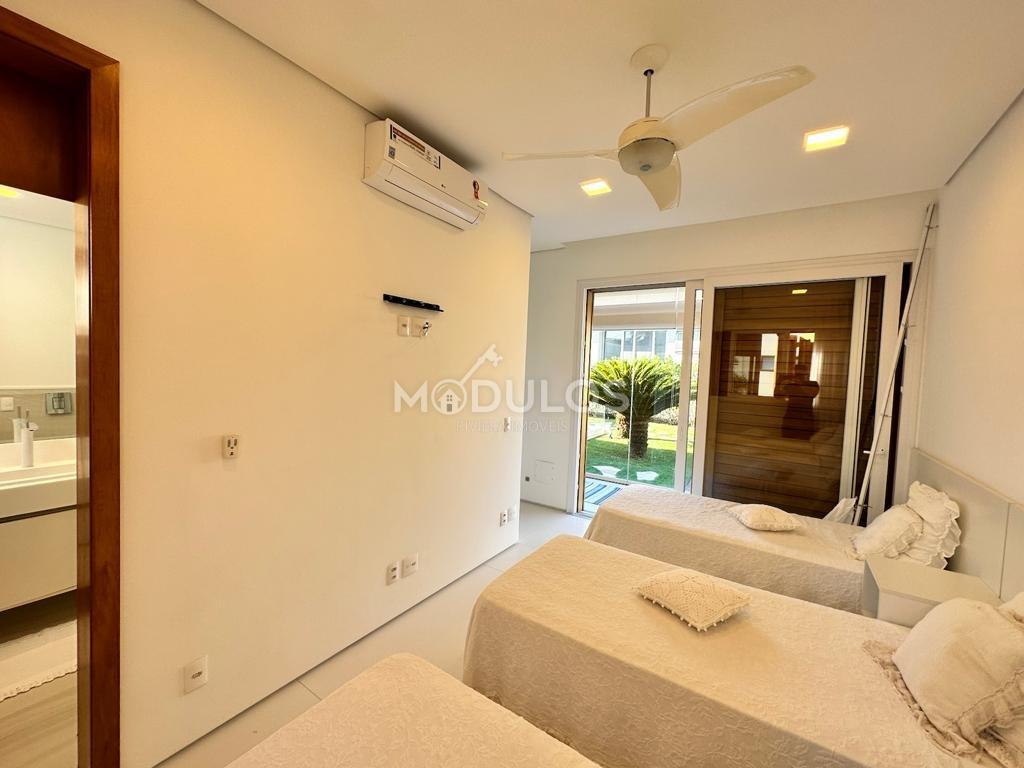 Mansão beira mar cinematográfica  à venda, 06 suítes, 1120 m² por R$ 38.000.000 Alameda Jatais Bertioga - 