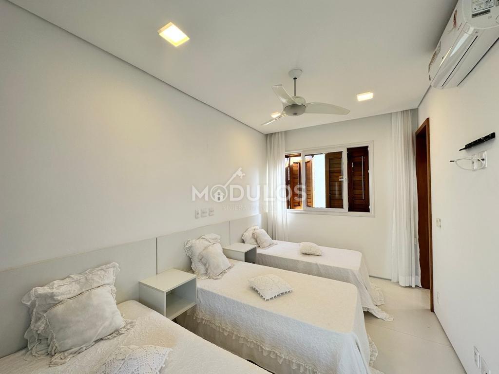 Mansão beira mar cinematográfica  à venda, 06 suítes, 1120 m² por R$ 38.000.000 Alameda Jatais Bertioga - 