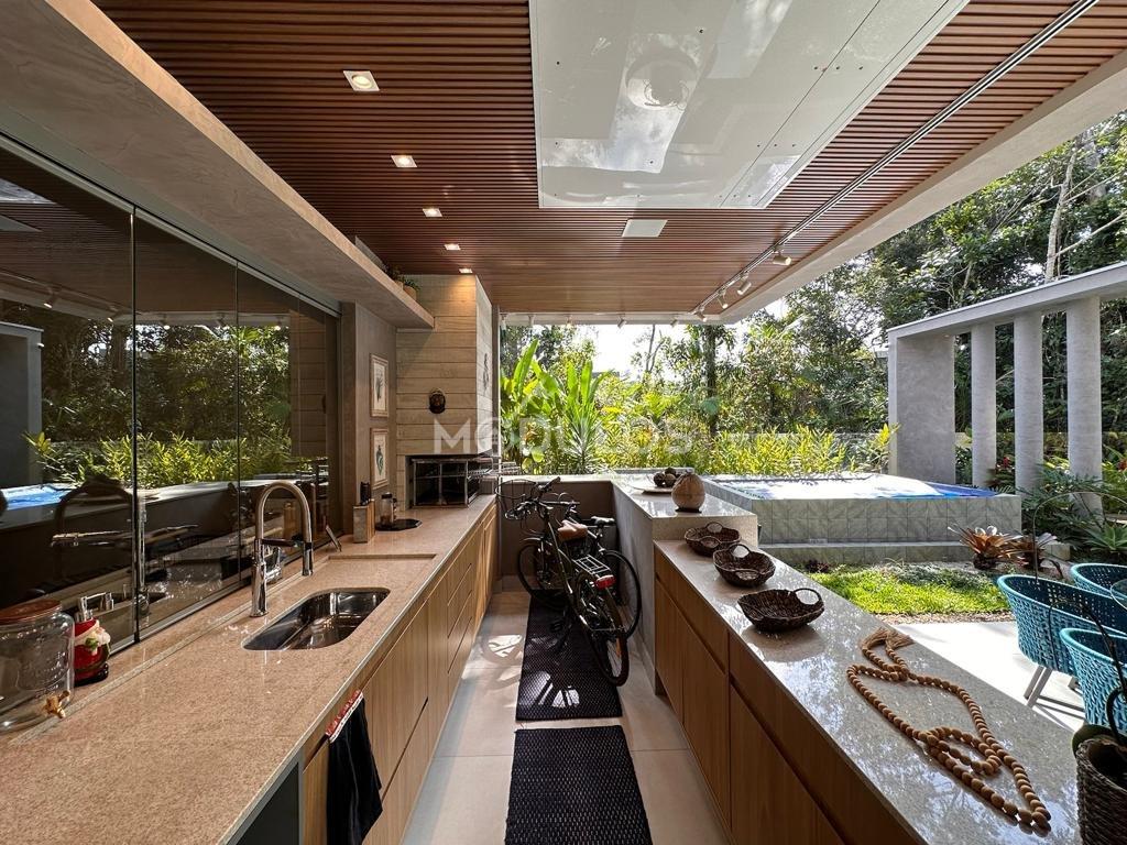 Propriedade de alto padrão com projeto contemporâneo disponível para venda Alameda Mamoan Bertioga - 