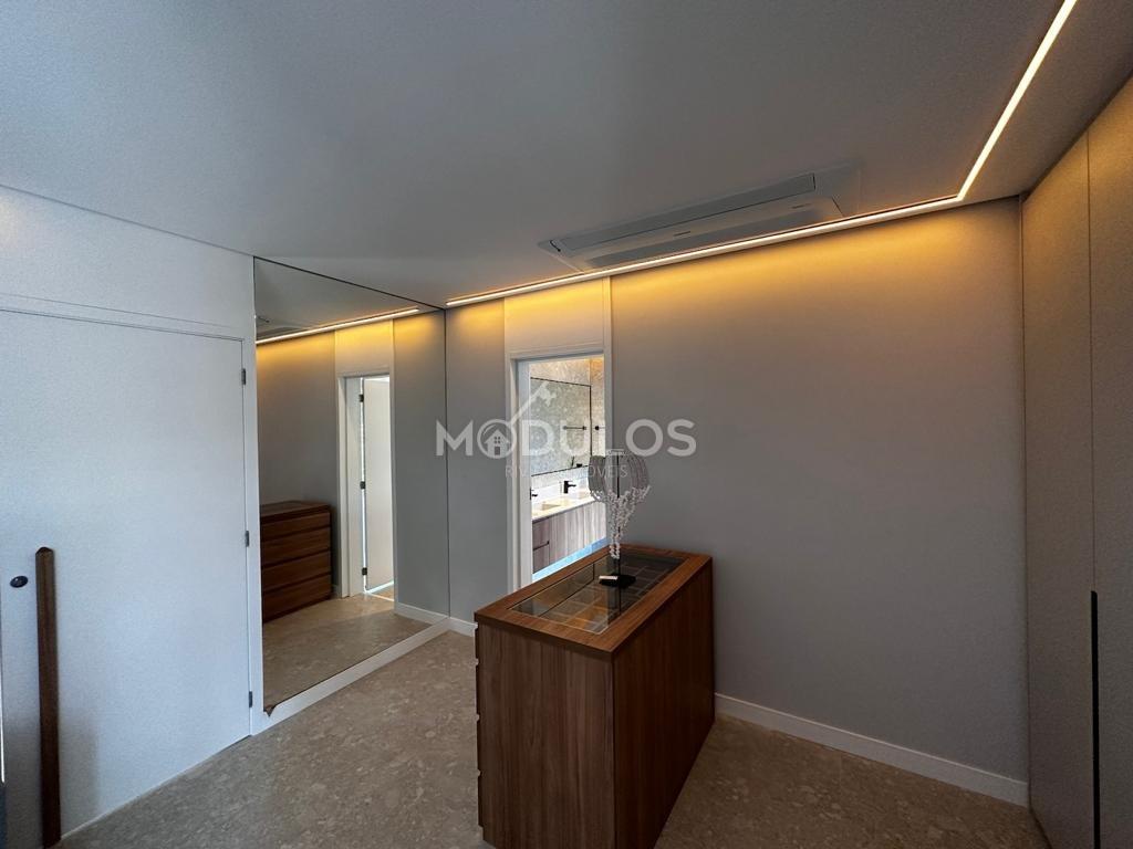 Propriedade  de alto padrão com 04 Suítes,  395 m² disponível pra venda por R$ 14.900.000 Alameda Santa Cruz Bertioga - 