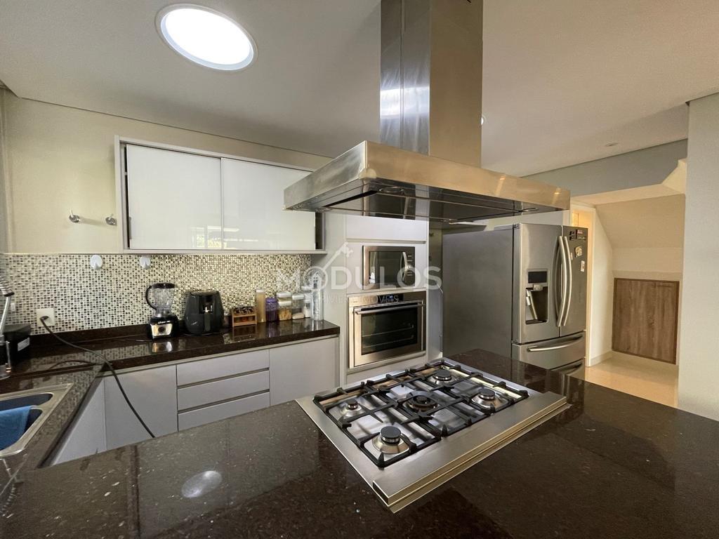 Garden cinematográfico em localização privilegiada, 357 m² 05 suítes disponível pra venda Passeio dos Jequitibas Bertioga - 