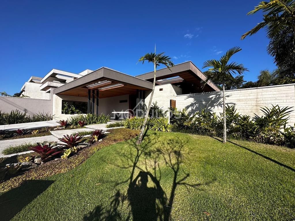 Casa térrea em local privilegiado com 4 suítes, 349 m², à venda por R$ 7.900.000 Passeio de Ilheus Bertioga - 