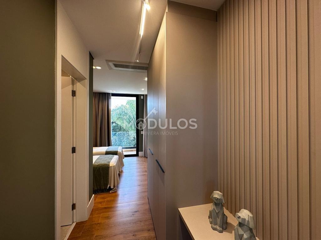 Mansão atemporal com 8 suítes à venda, 800 m² por R$ 27.800.000,00 Alameda Curaçau Bertioga - 