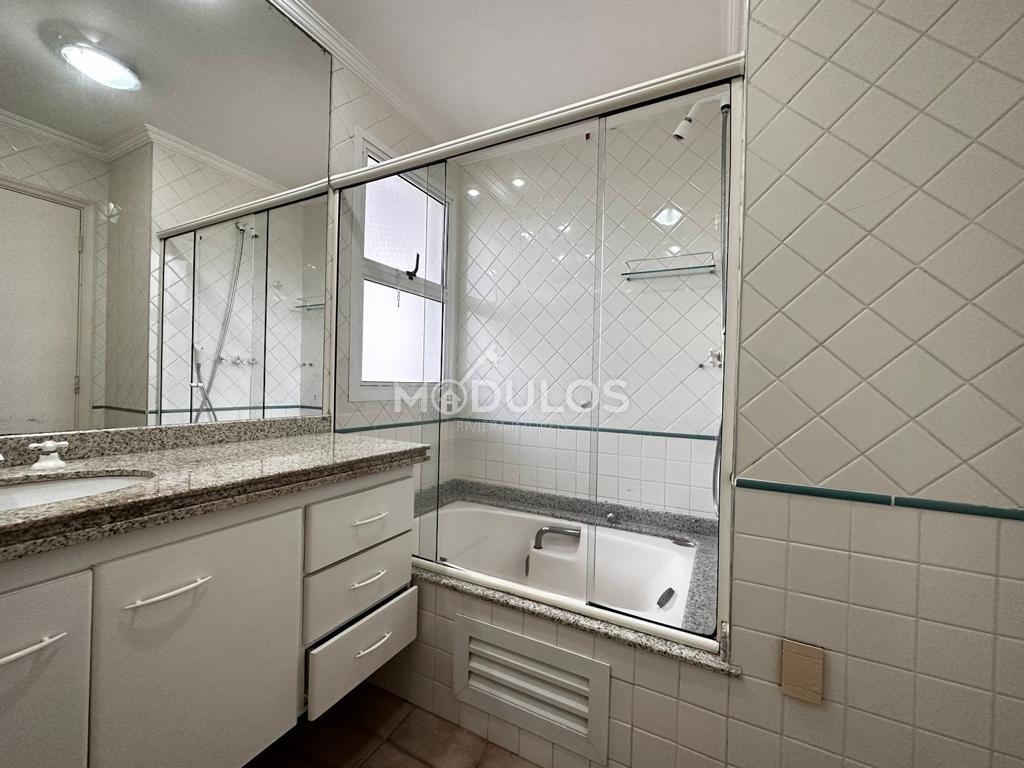 Apartamento Duplex com 4 dormitórios à venda, 160 m² por R$ 2.500.000 Alameda Nina Bertioga - 