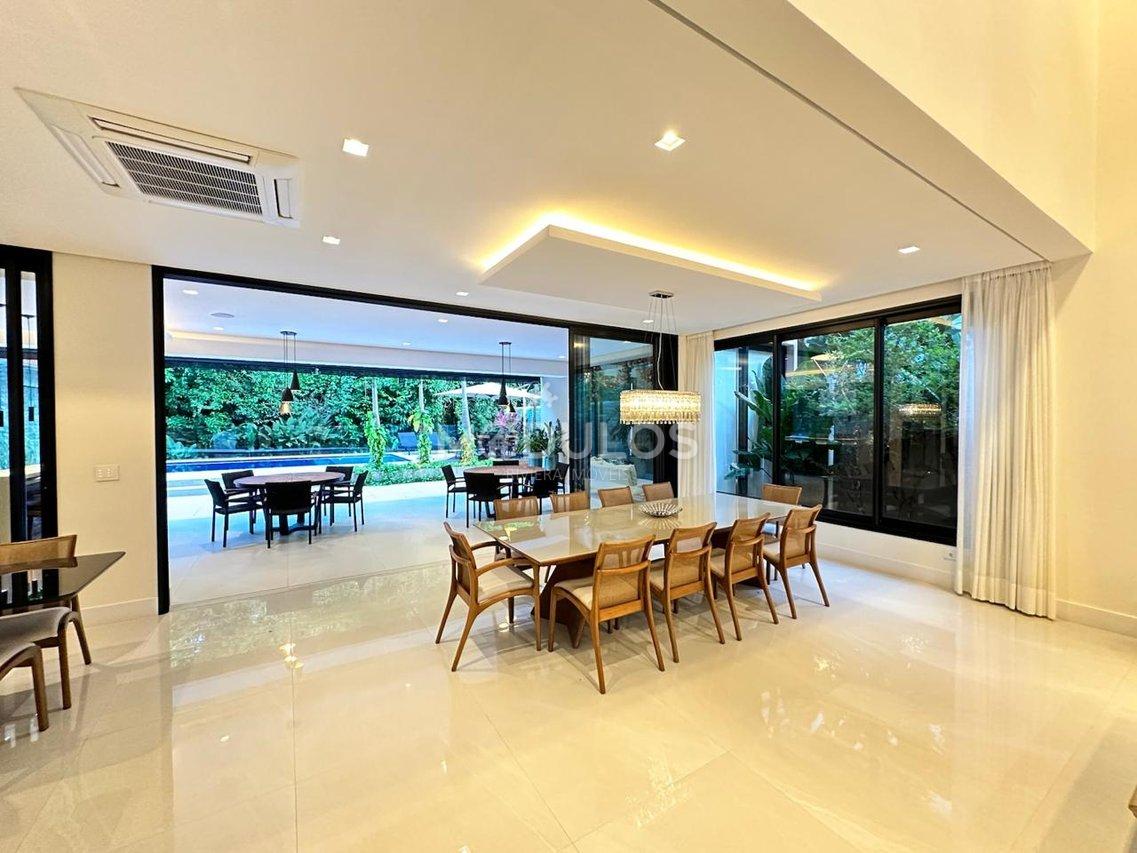 Propriedade de alto luxo em local nobre com 7 suítes à venda 770,00 m² por R$ 18.000.000 Alameda Curaçau Bertioga - 