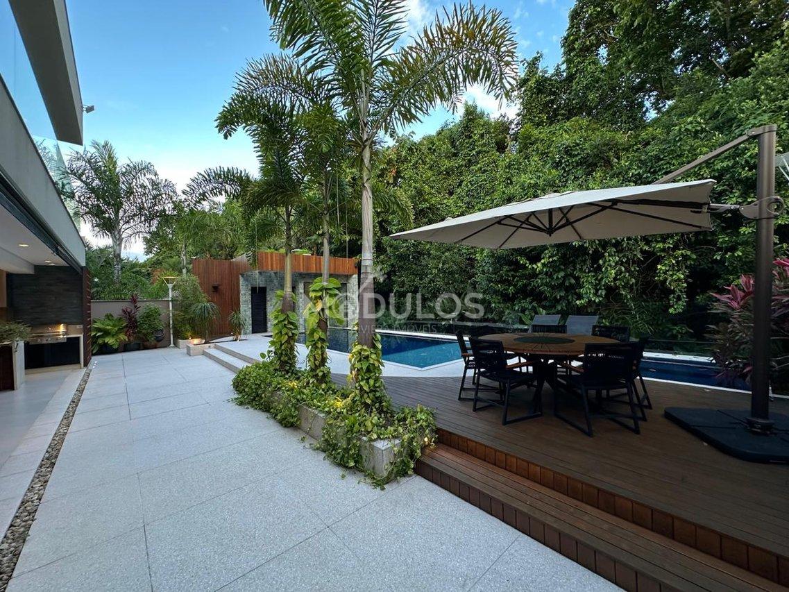 Propriedade de alto luxo em local nobre com 7 suítes à venda 770,00 m² por R$ 18.000.000 Alameda Curaçau Bertioga - 