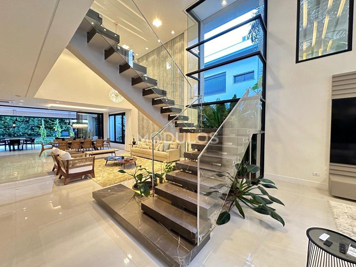 Propriedade de alto luxo em local nobre com 7 suítes à venda 770,00 m² por R$ 18.000.000 Alameda Curaçau Bertioga - 
