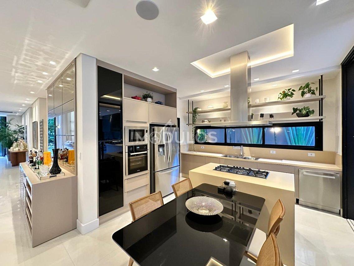 Propriedade de alto luxo em local nobre com 7 suítes à venda 770,00 m² por R$ 18.000.000 Alameda Curaçau Bertioga - 