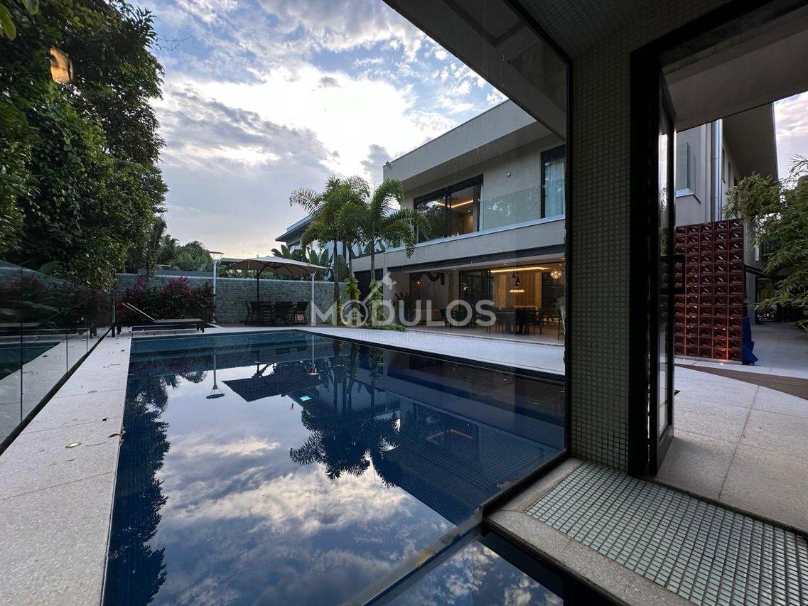 Propriedade de alto luxo em local nobre com 7 suítes à venda 770,00 m² por R$ 18.000.000 Alameda Curaçau Bertioga - 