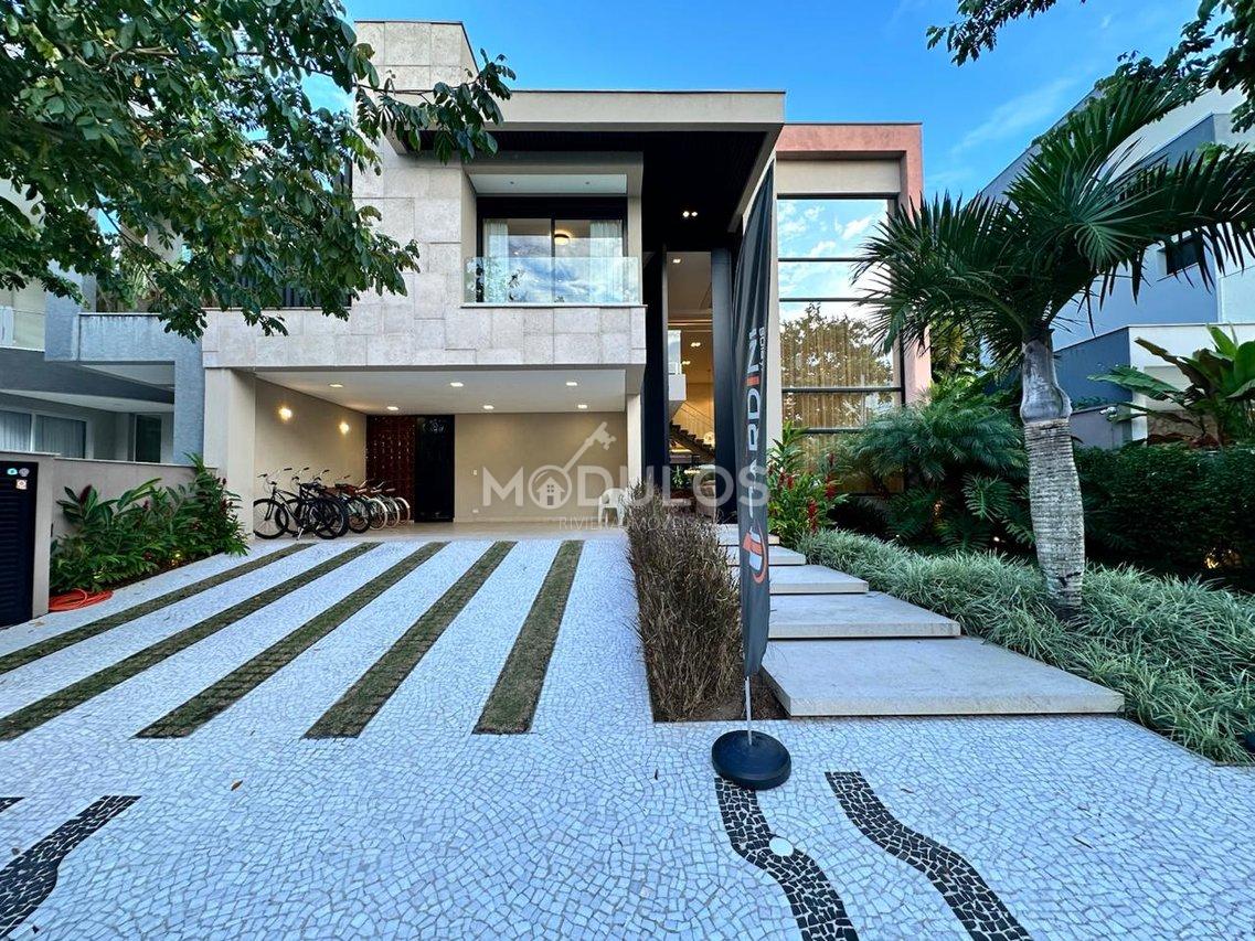 Propriedade de alto luxo em local nobre com 7 suítes à venda 770,00 m² por R$ 18.000.000 Alameda Curaçau Bertioga - 