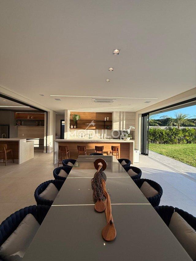 Mansão com fundo pro campo de golf com 10 suítes à venda, 1200 m² por R$ 38.000.000,00 Alameda Fernandina Bertioga - 