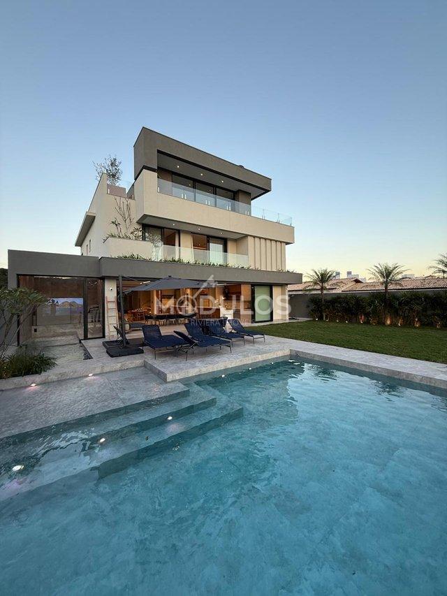 Mansão com fundo pro campo de golf com 10 suítes à venda, 1200 m² por R$ 38.000.000,00 Alameda Fernandina Bertioga - 
