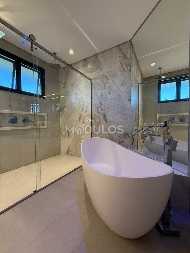 Mansão com fundo pro campo de golf com 10 suítes à venda, 1200 m² por R$ 38.000.000,00 Alameda Fernandina Bertioga - 