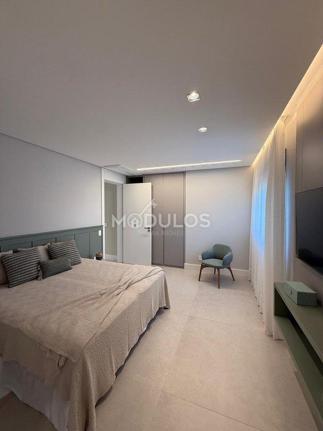 Mansão com fundo pro campo de golf com 10 suítes à venda, 1200 m² por R$ 38.000.000,00 Alameda Fernandina Bertioga - 