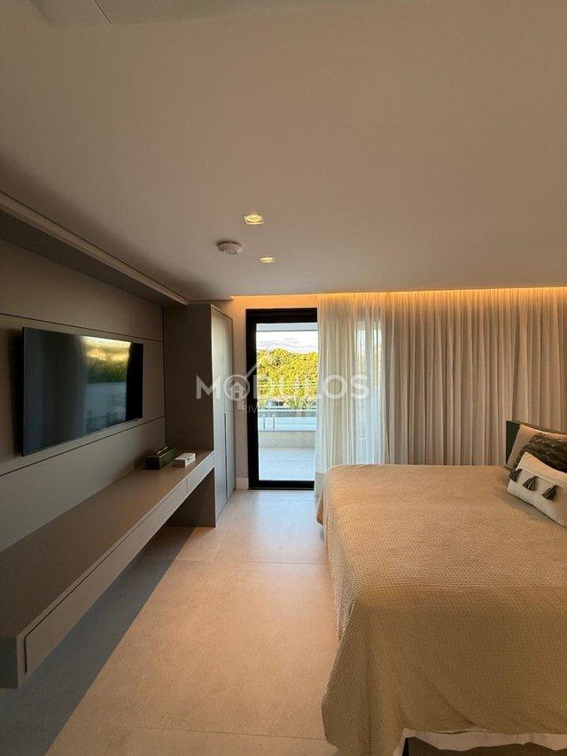Mansão com fundo pro campo de golf com 10 suítes à venda, 1200 m² por R$ 38.000.000,00 Alameda Fernandina Bertioga - 