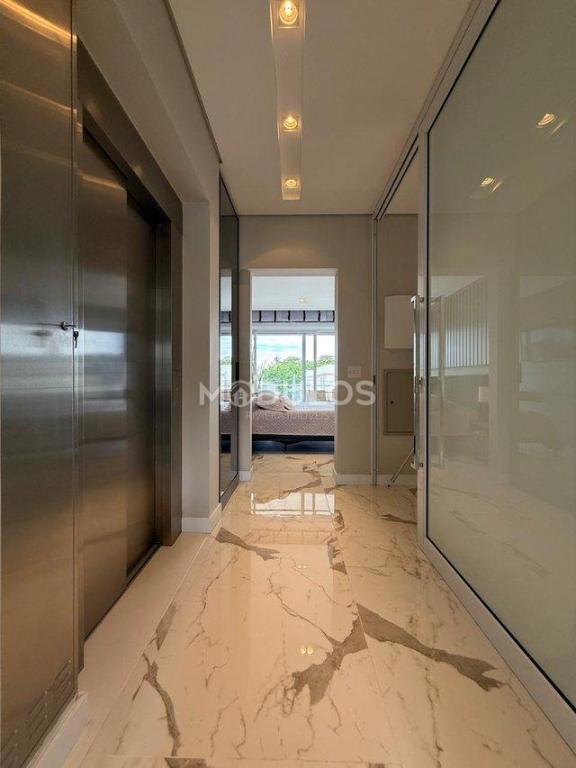 Mansão com três pavimentos, elevador, 7 suítes à venda, 555 m² por R$ 13.500.000,00 Alameda Maio Bertioga - 