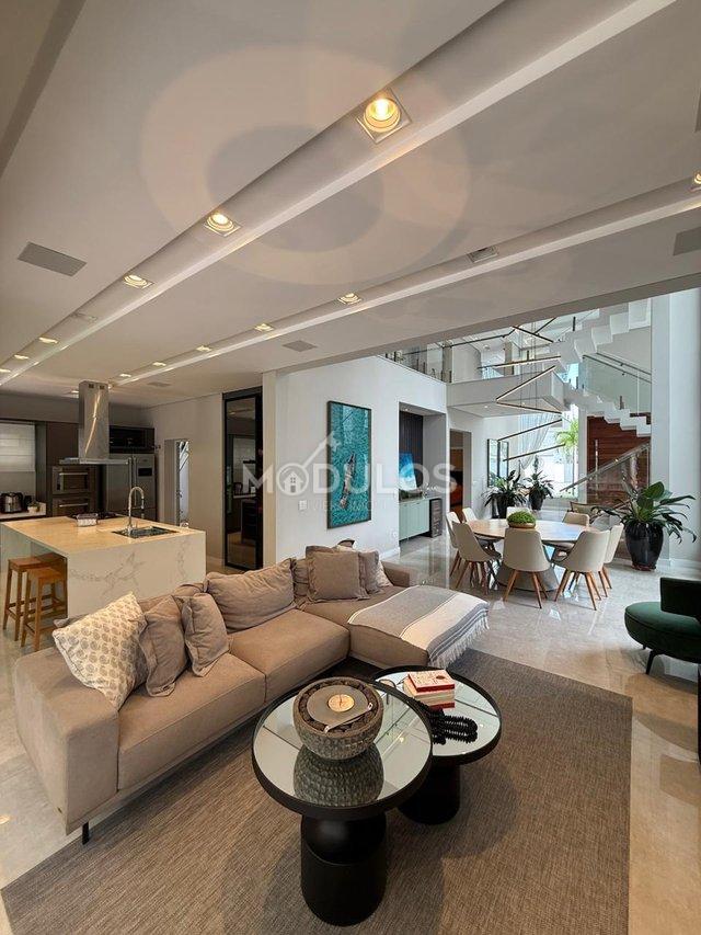 Mansão com três pavimentos, elevador, 7 suítes à venda, 555 m² por R$ 13.500.000,00 Alameda Maio Bertioga - 