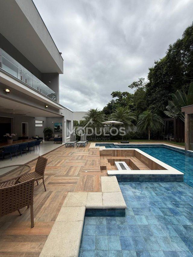 Mansão com três pavimentos, elevador, 7 suítes à venda, 555 m² por R$ 13.500.000,00 Alameda Maio Bertioga - 