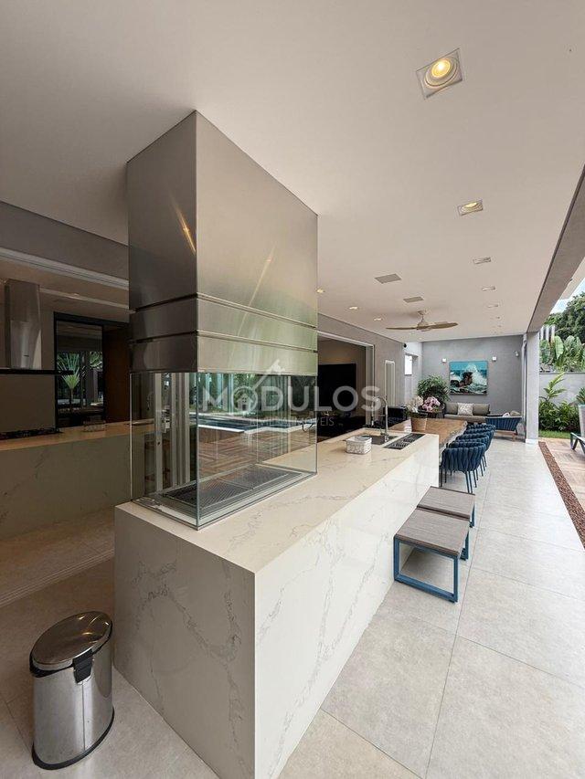 Mansão com três pavimentos, elevador, 7 suítes à venda, 555 m² por R$ 13.500.000,00 Alameda Maio Bertioga - 