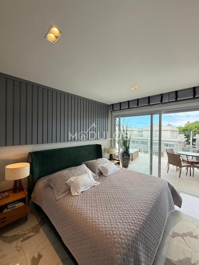Mansão com três pavimentos, elevador, 7 suítes à venda, 555 m² por R$ 13.500.000,00 Alameda Maio Bertioga - 