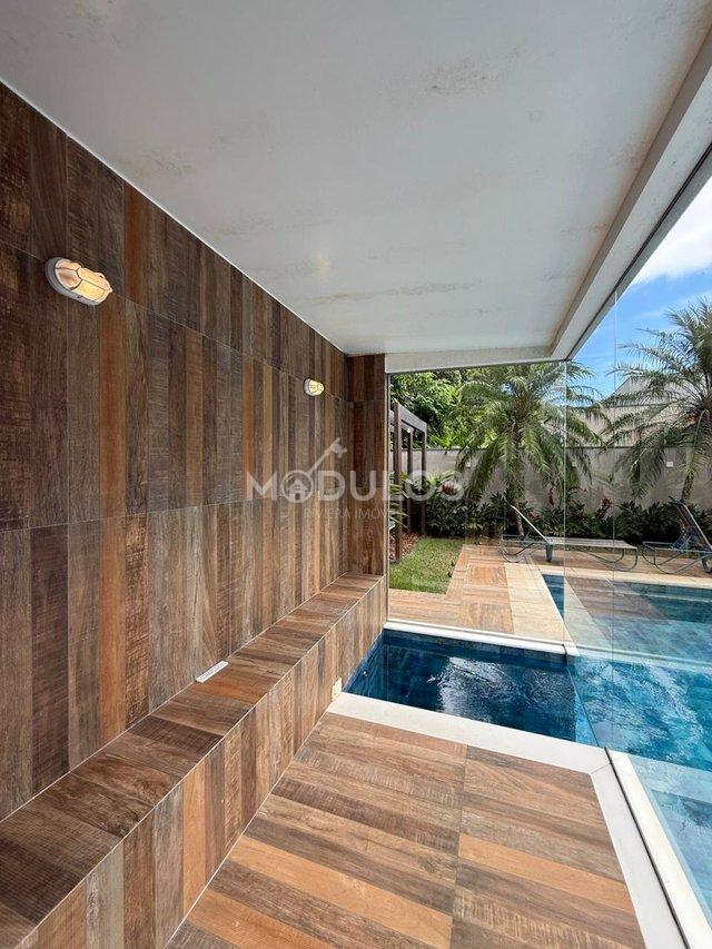 Mansão com três pavimentos, elevador, 7 suítes à venda, 555 m² por R$ 13.500.000,00 Alameda Maio Bertioga - 