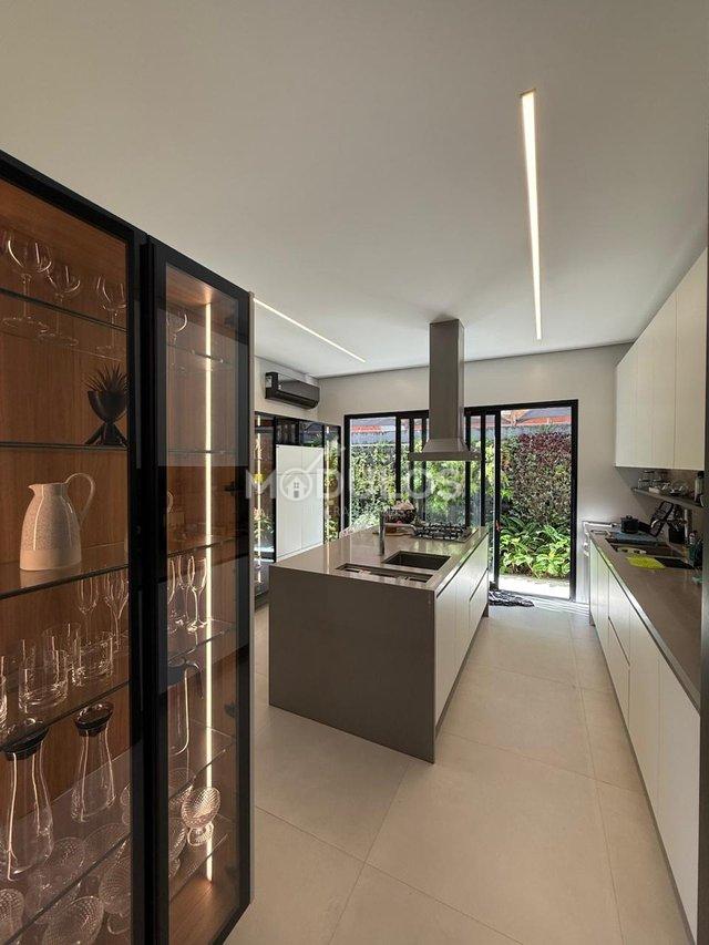 Casa dos sonhos com 7 suítes, 672 m², à venda por R$ 15.800.000 Passeio do Sol Bertioga - 