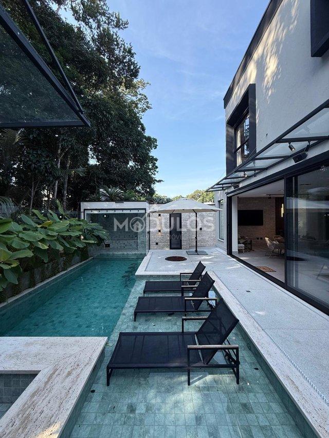 Propriedade de alto padrão com 5 suites à venda, 405 m² por R$ 7.500.000,00 Alameda Canavieiras Bertioga - 