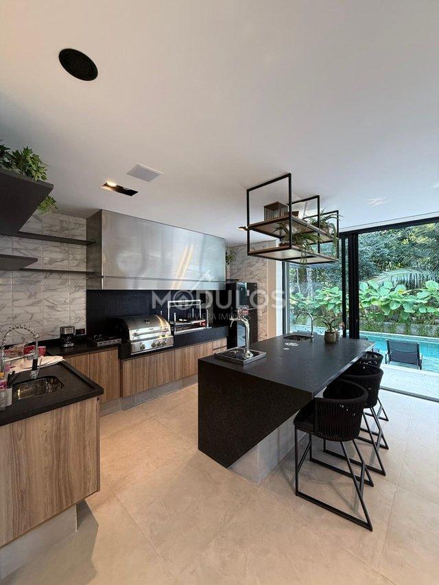 Propriedade de alto padrão com 5 suites à venda, 405 m² por R$ 7.500.000,00 Alameda Canavieiras Bertioga - 