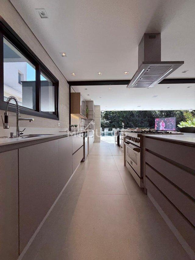 Casa com 6 suítes à poucos passos do mar disponível para venda, 450 m² por R$ 15.700.000 Alameda Tortuga Bertioga - 