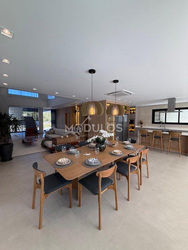 Casa com 6 suítes à poucos passos do mar disponível para venda, 450 m² por R$ 15.700.000 Alameda Tortuga Bertioga - 