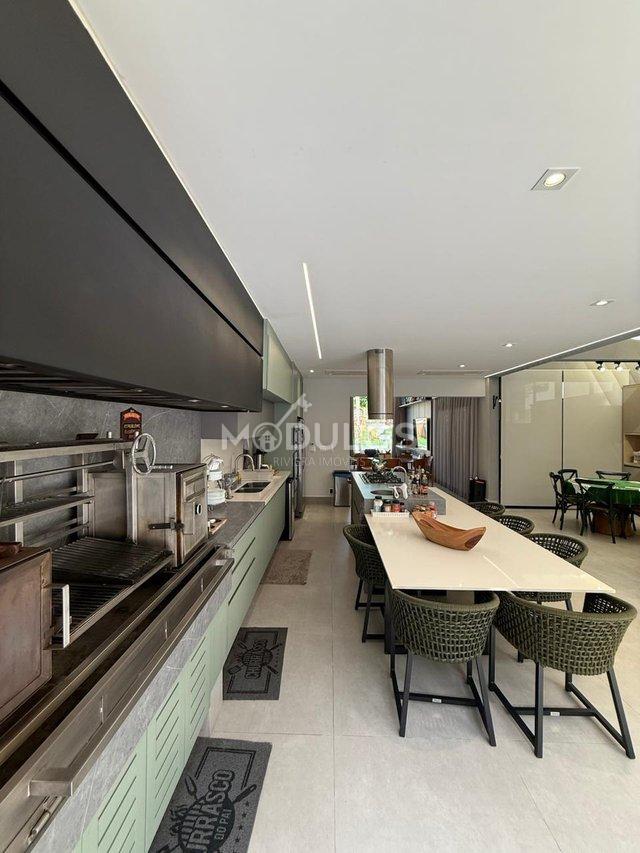 Propriedade em local nobre com 5 suítes à venda, 460 m² por R$ 7.100.000,00 Passeio Sete Quedas Bertioga - 