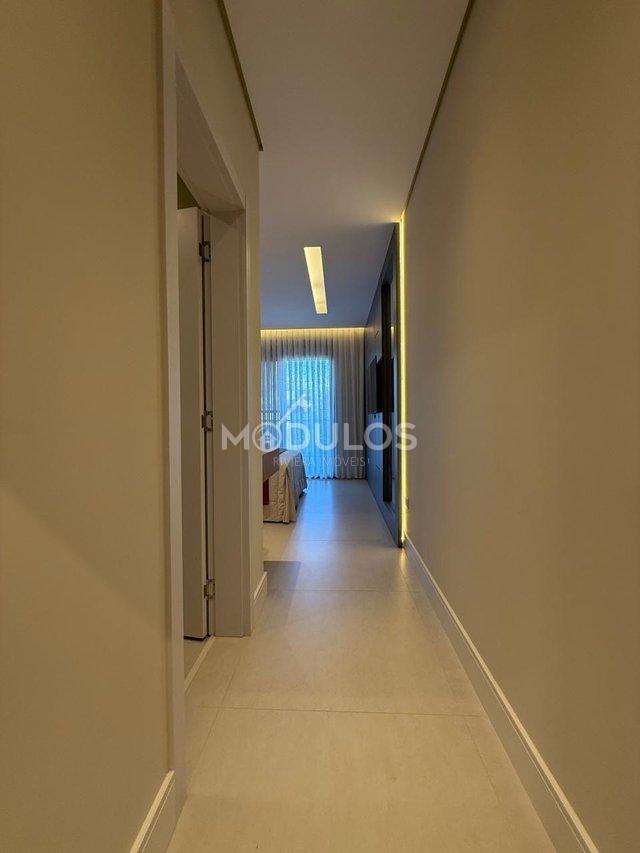 Mansão de luxo com 8 suítes, à venda em local nobre, 640 m² por R$ 25.000.000,00 Passeio Isabela Bertioga - 