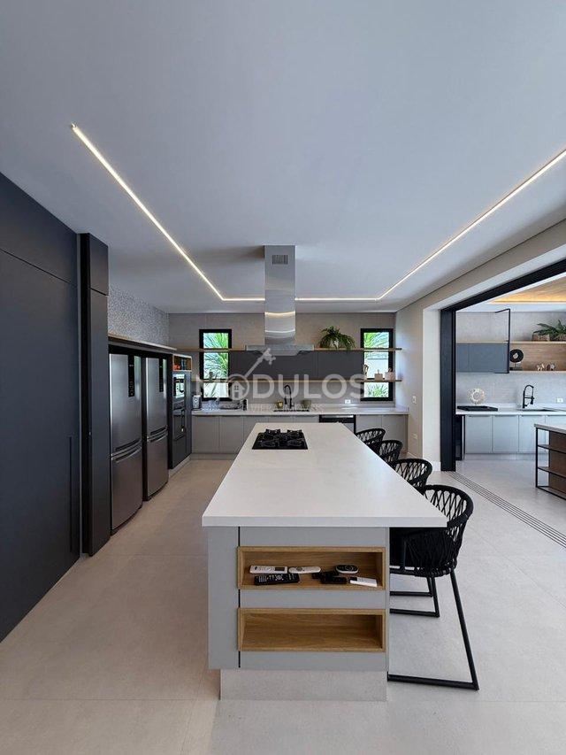 Mansão de luxo com 8 suítes, à venda em local nobre, 640 m² por R$ 25.000.000,00 Passeio Isabela Bertioga - 