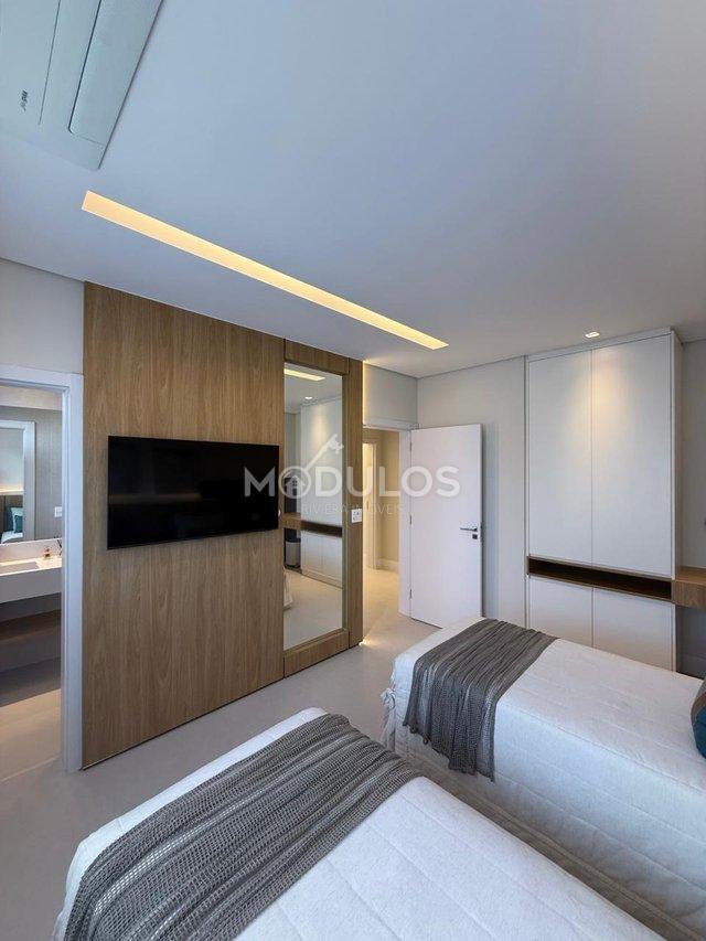 Mansão de luxo com 8 suítes, à venda em local nobre, 640 m² por R$ 25.000.000,00 Passeio Isabela Bertioga - 