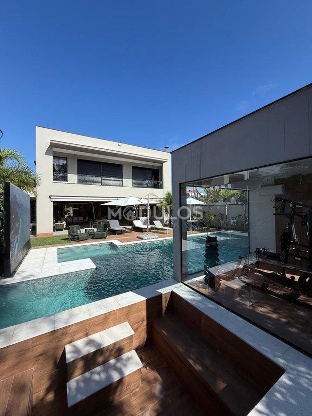 Mansão de luxo com 8 suítes, à venda em local nobre, 640 m² por R$ 25.000.000,00 Passeio Isabela Bertioga - 