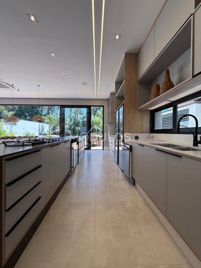 Casa dos sonhos com 5 suítes em local nobre à venda, 524 m² por R$ 22.500.000,00 Alameda Panay Bertioga - 