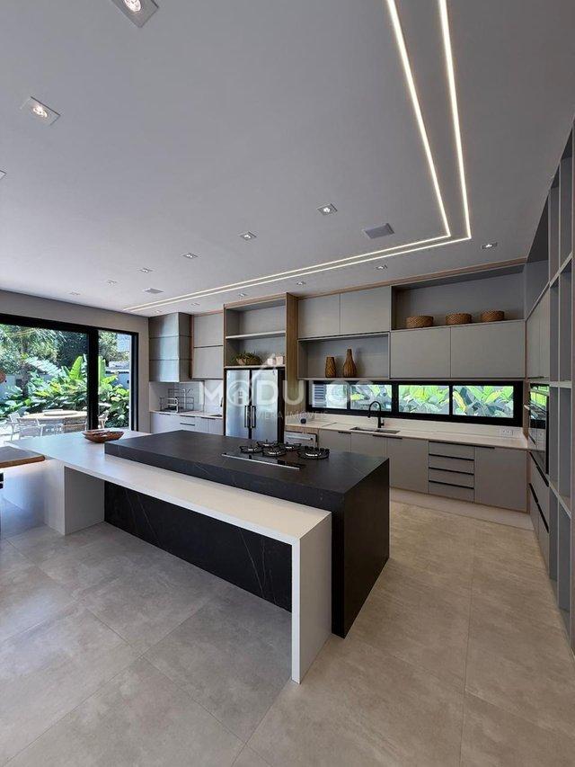 Casa dos sonhos com 5 suítes em local nobre à venda, 524 m² por R$ 22.500.000,00 Alameda Panay Bertioga - 