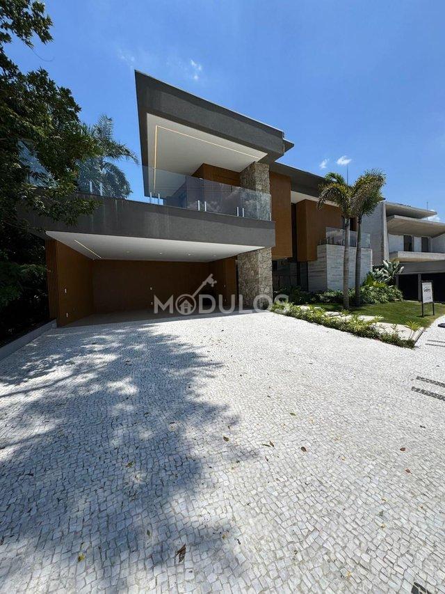 Propriedade de alto padrão com 6 suites à venda em local nobre, 650 m² por R$ 16.800.000 Alameda Panay Bertioga - 