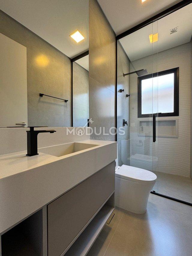 Propriedade de alto padrão com 6 suites à venda em local nobre, 650 m² por R$ 16.800.000 Alameda Panay Bertioga - 