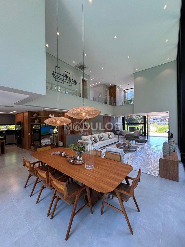 Propriedade de alto padrão com 6 suites à venda em local nobre, 650 m² por R$ 16.800.000 Alameda Panay Bertioga - 