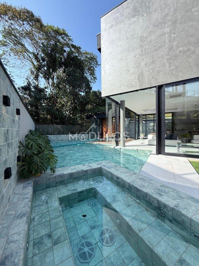 Mansão capa de revista com 5 suítes, à venda, 621 m² por R$ 8.500.000,00 Alameda Mamoan Bertioga - 